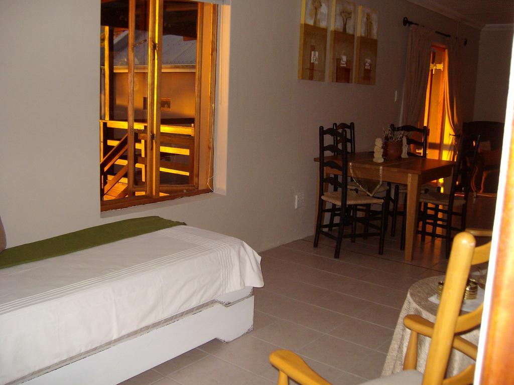 The Upper Deck Apartment Swellendam Kültér fotó